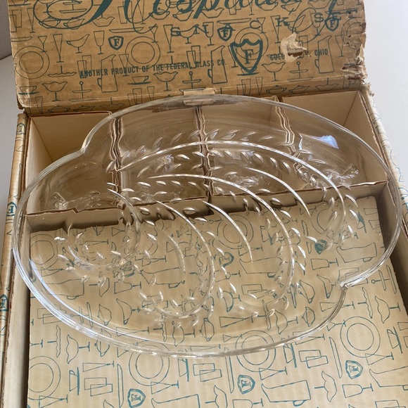 Federal glass co snack plate and mugs set. Clear glass - Picture 8 of 13